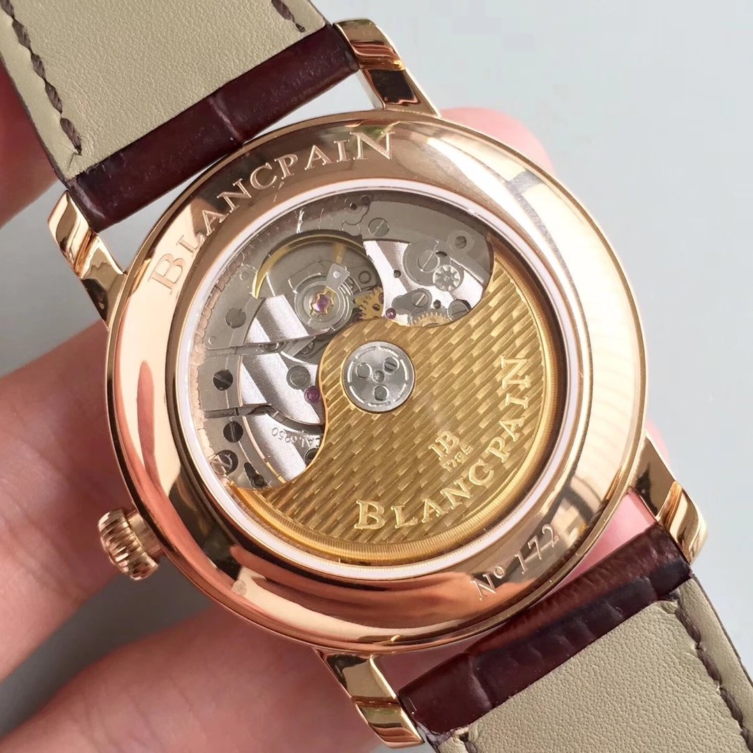 2、我想给大家推荐一下**的仿Blancpain手表多少钱。