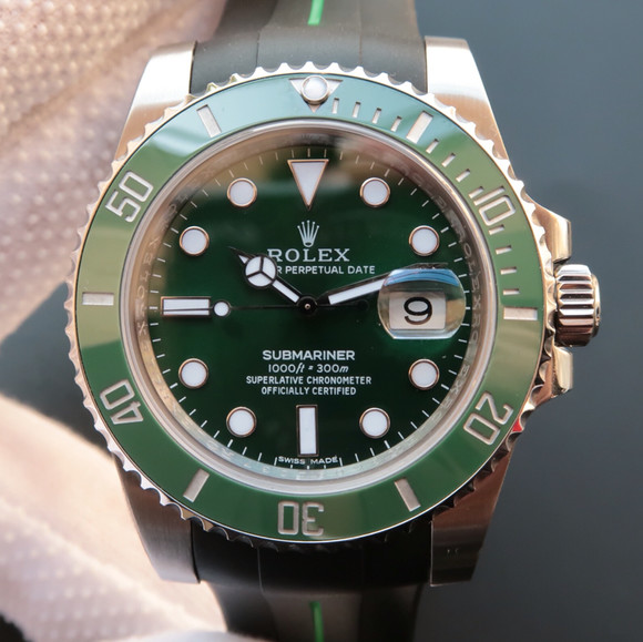 劳力士绿水鬼绿鬼v7版SUB潜航者系列116610LV胶带款，男士手表。