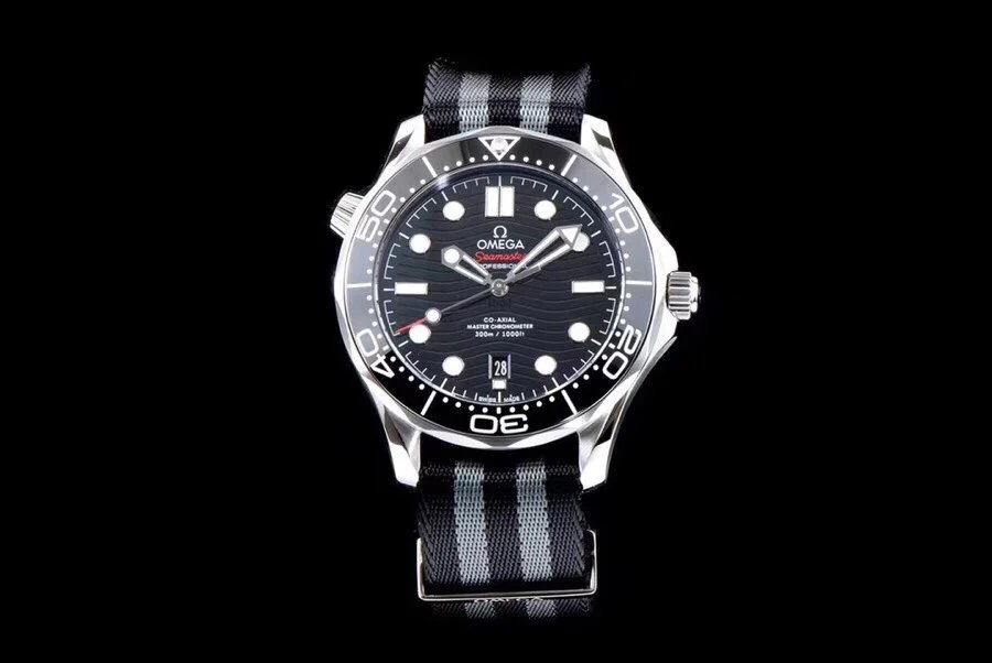 VS厂欧米茄海马系列300米42MM 潜水表 帆布手表